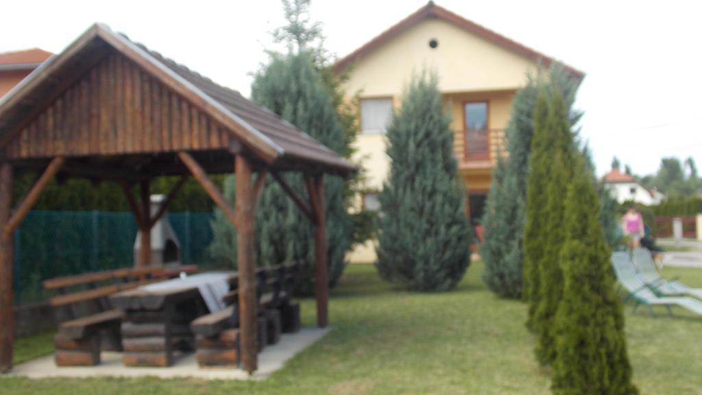 Bodzavirag Apartman Zalakaros Exterior photo